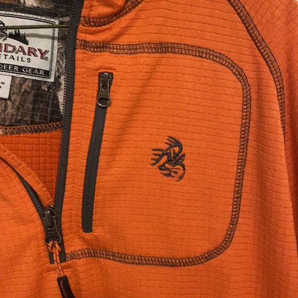 Men’s Legendary Whitetails Quarter Zip - Picture 2 of 6